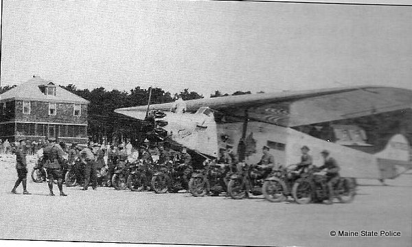 1927 Old Orchard Beach, ME-Troopers attend event landing Old Glory